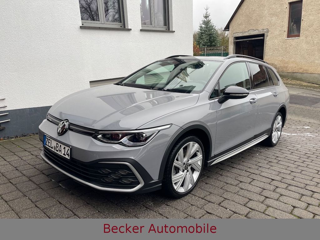 VW Golf VIII Variant Alltrack 4Motion BLACK STYLE