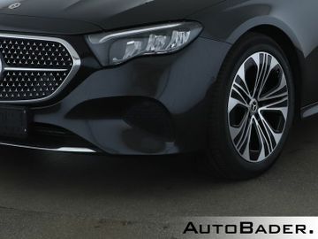 Mercedes E 220 - 3