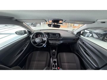 Hyundai i20 - 11