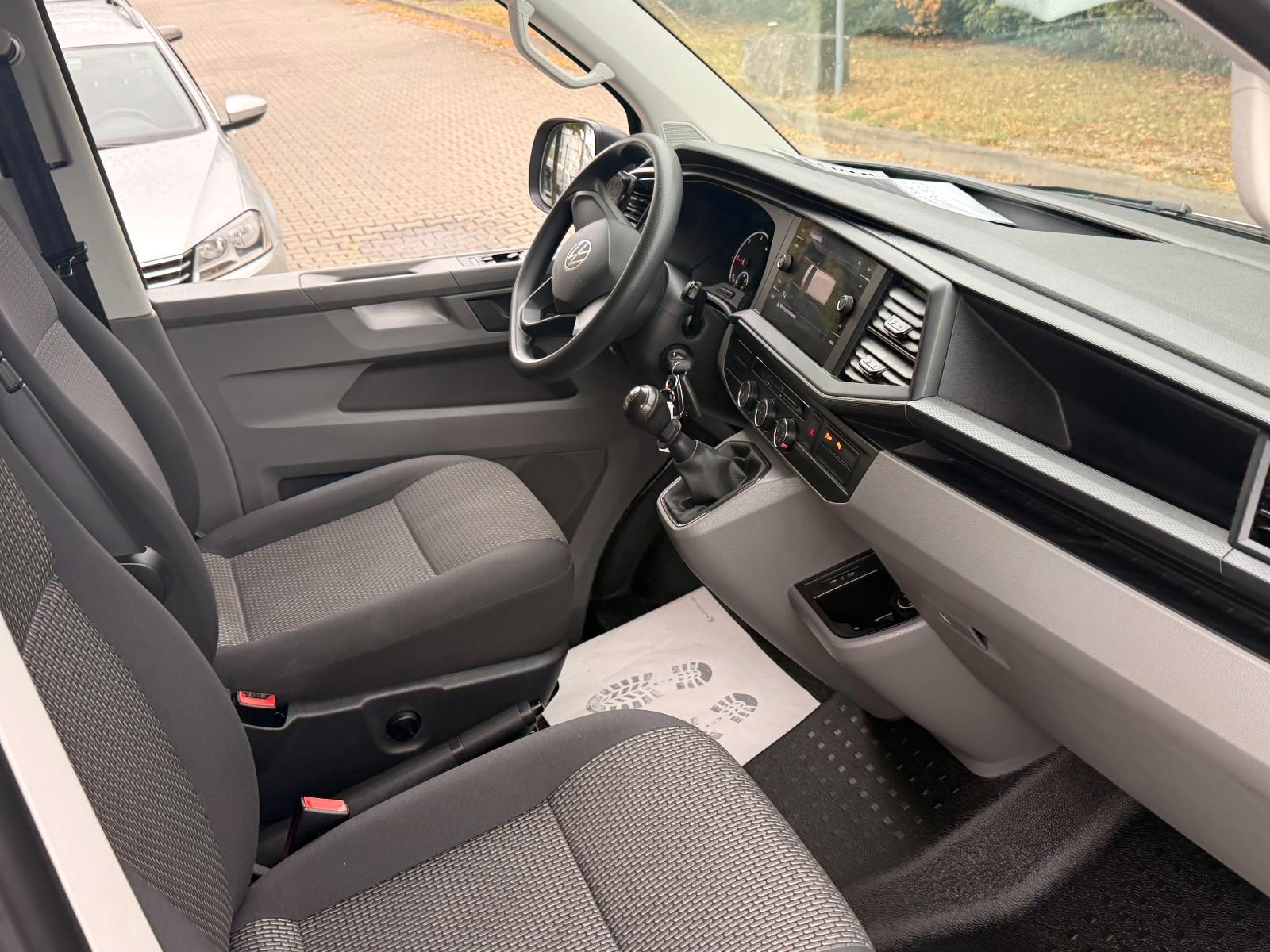 Volkswagen T6.1 2.0 TDI Transporter Kasten FWD*GR.NAVI*PDC*