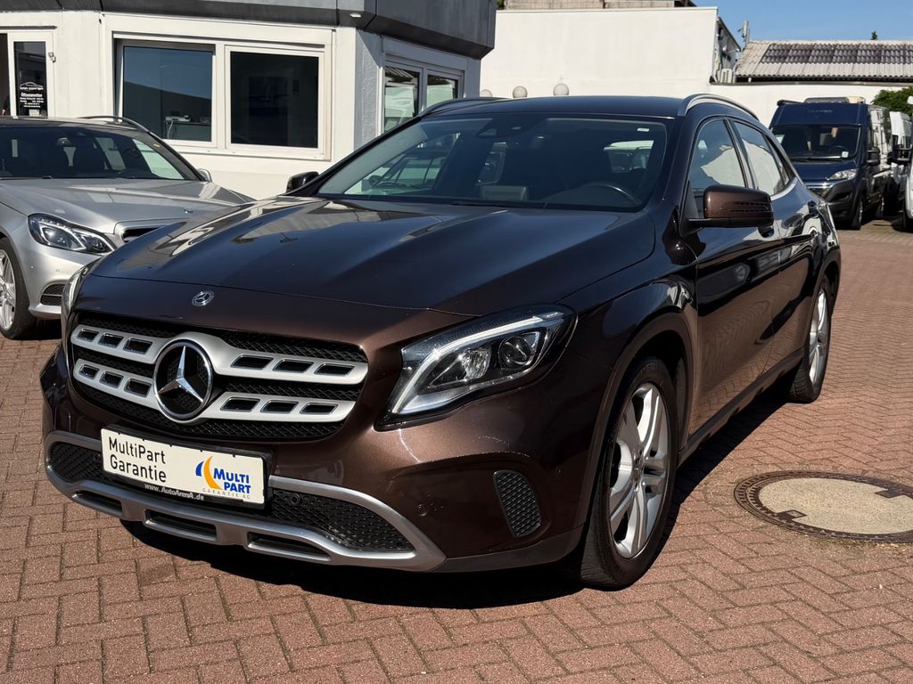 Image of Mercedes-Benz GLA 200
