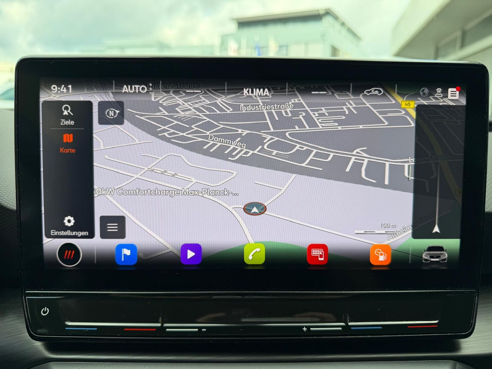 Fahrzeugabbildung CUPRA Leon 2.0 TSI VZ >VIRTU+LED+NAVI+PDC+DAB+19"+