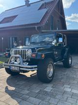 Jeep Wrangler Sahara 4.0 Automatik Sahara - aus 1999: Geländewagen