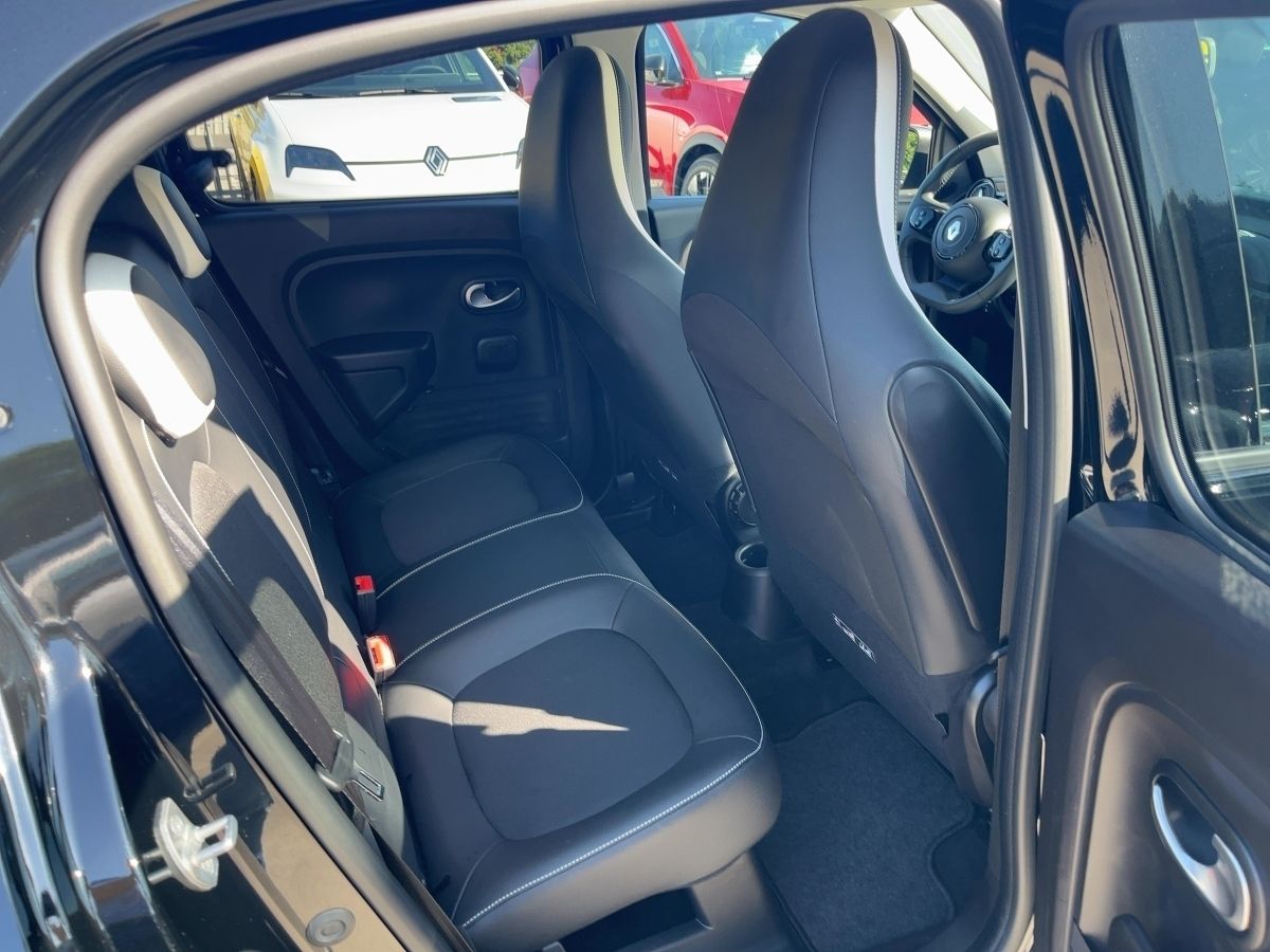 Fahrzeugabbildung Renault Twingo E-TECH 100% el. URBAN NIGHT ABS ESP SERVO