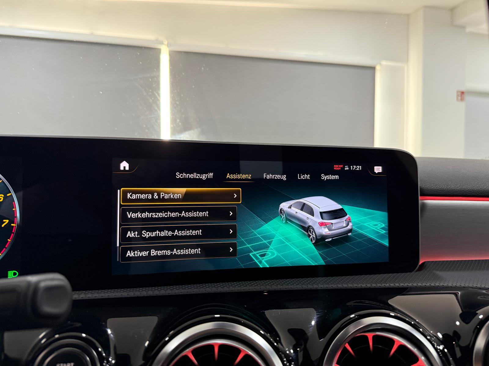 Mercedes-Benz A 250 4M 7G AMG-LINE*WIDE*AMBIENTE*KAMERA*LED*