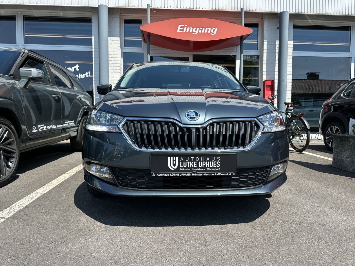 Fahrzeugabbildung SKODA Fabia Cool Plus 1.0 DAB Tel.-Vorb. PDC Alu Klima