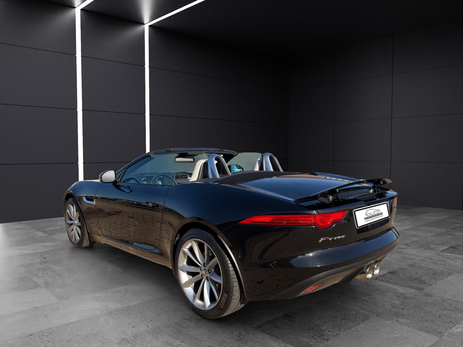 Fahrzeugabbildung Jaguar F-TYPE Cabrio/NEUZustand/Scheckheftgepflegt