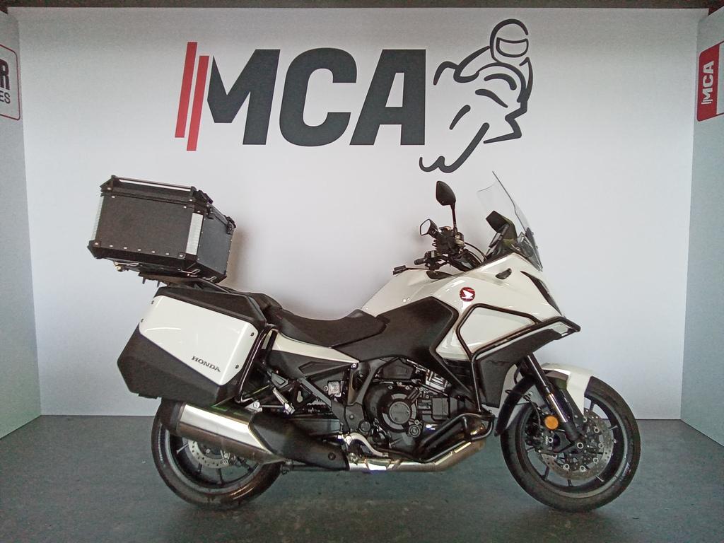Honda NT1100DCT 