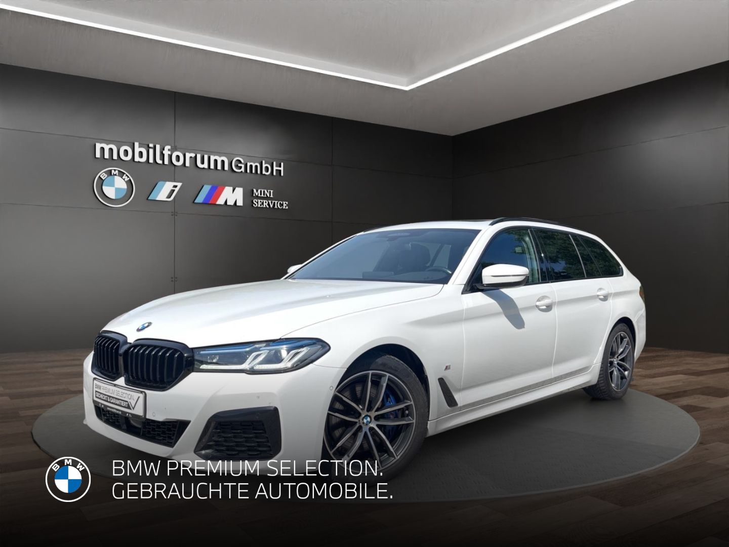 BMW 530 i Touring M-Sport AHK StandHZG Panorama foto 1
