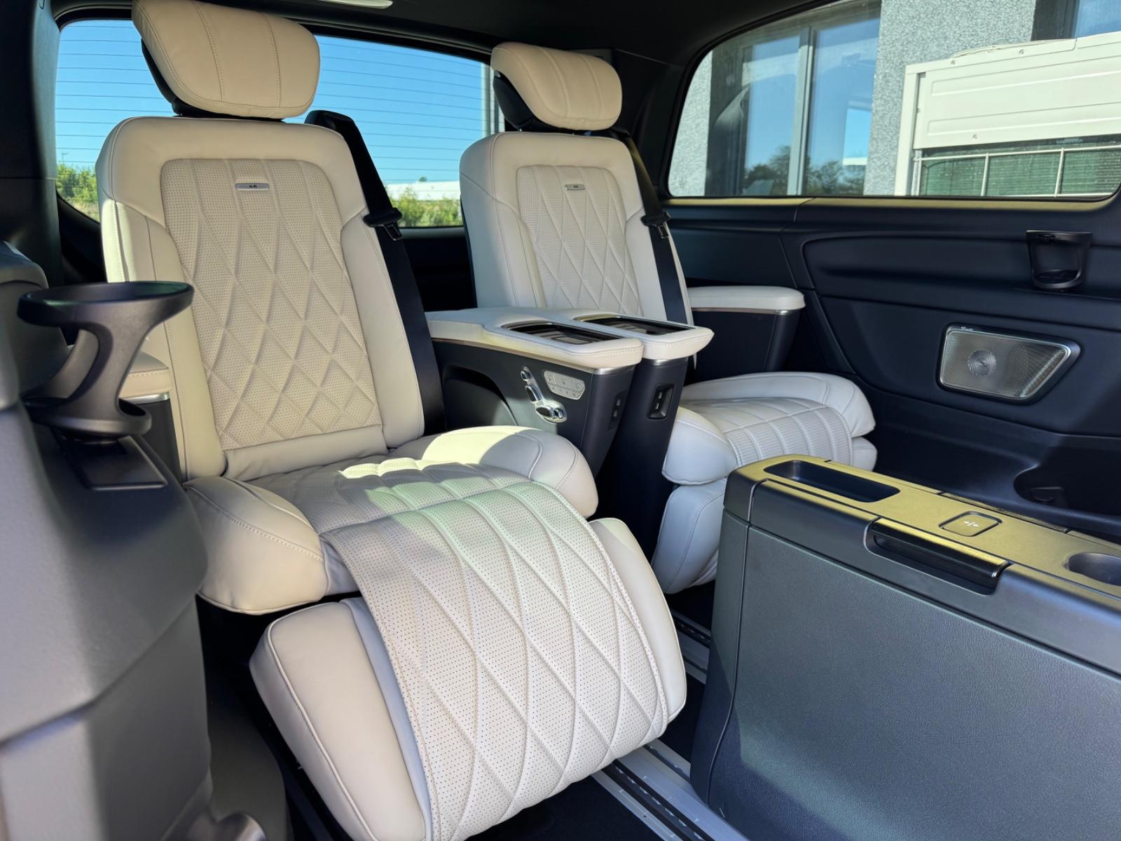 Mercedes-Benz Petrol Luxury-seats 2025 extra Long