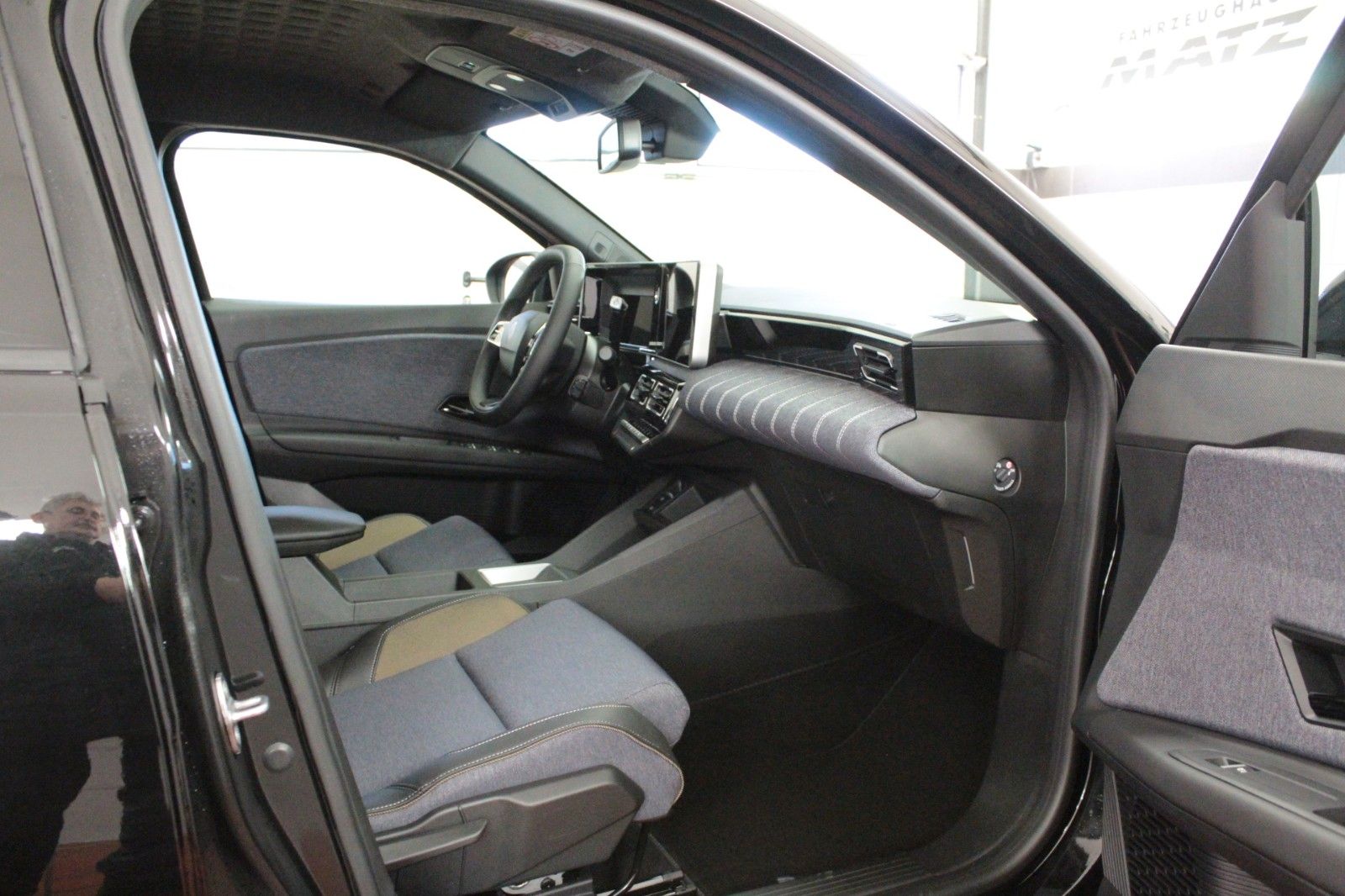 Fahrzeugabbildung Renault R 5 E-Tech 100% elektr. Techno 150 Comfort Range