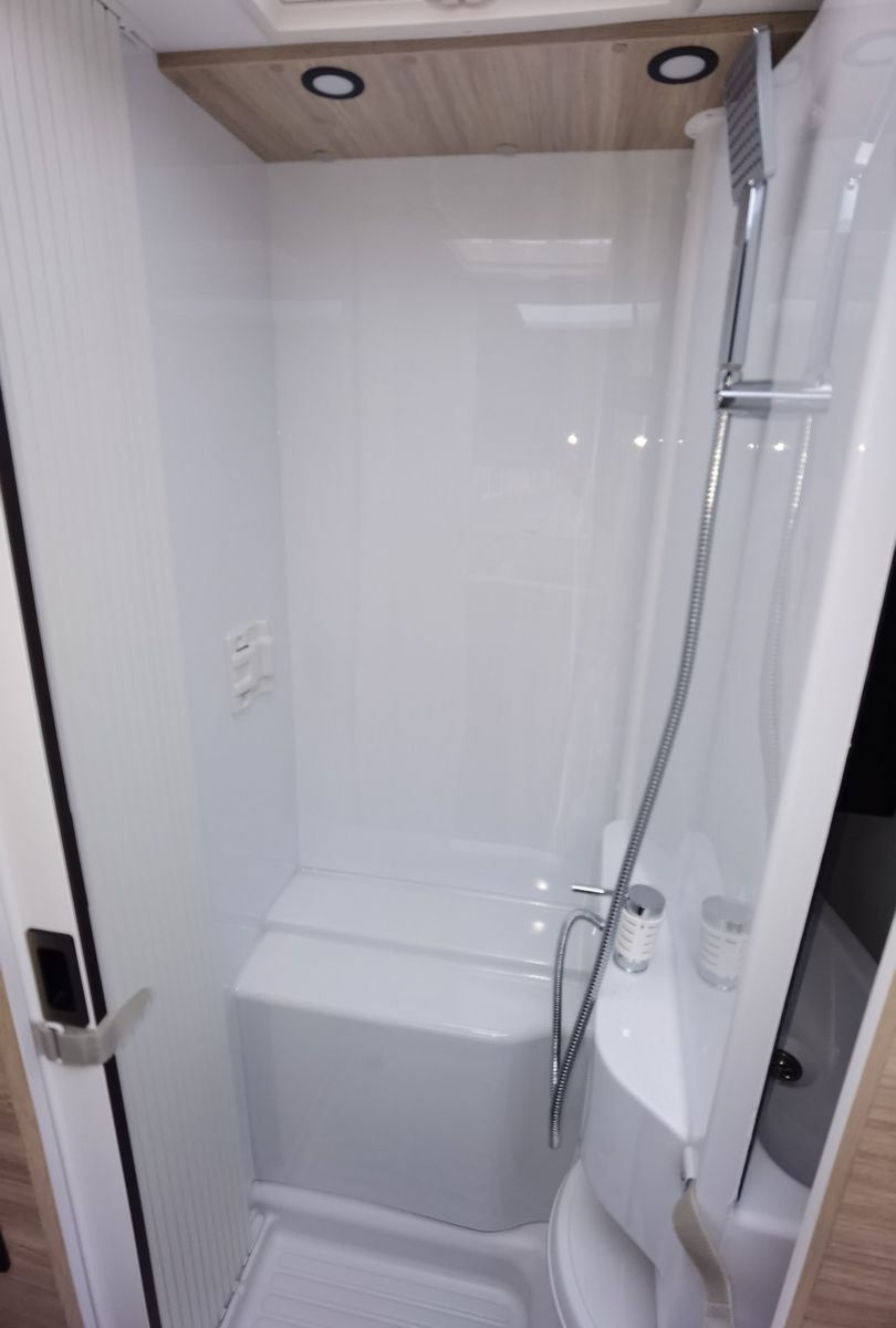 Fahrzeugabbildung Challenger S294 Sport Edition