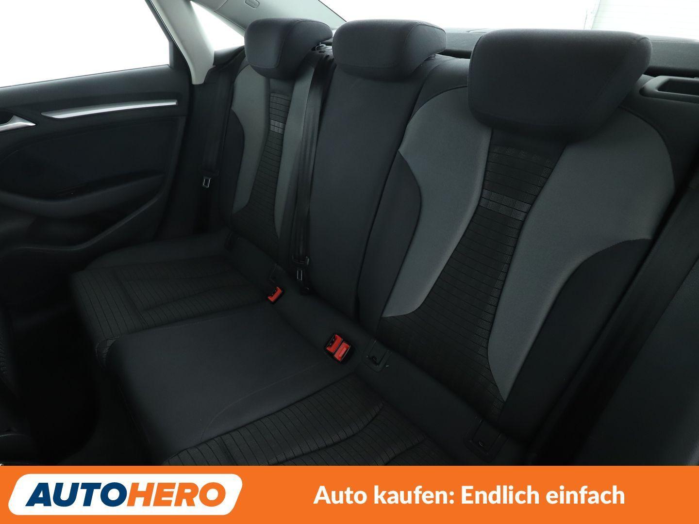 Audi A3 Limousine 1.4 TFSI ACT ultra Ambition*NAVI*