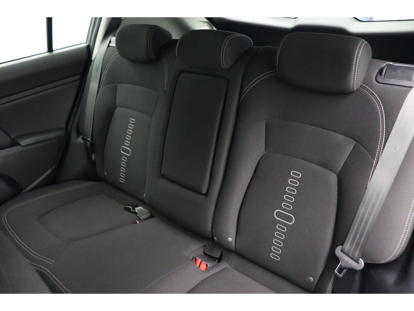 Fahrzeugabbildung Kia Sportage 2.0 Dream Team 4WD Kamera SHZ