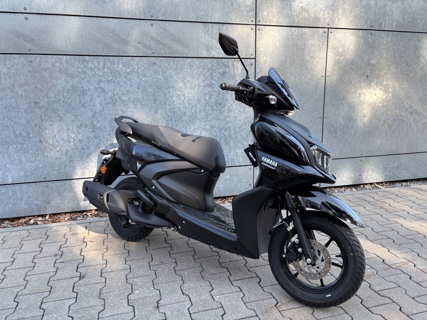 Fahrzeugabbildung Yamaha Rayzr 125 Modelljahr 2024