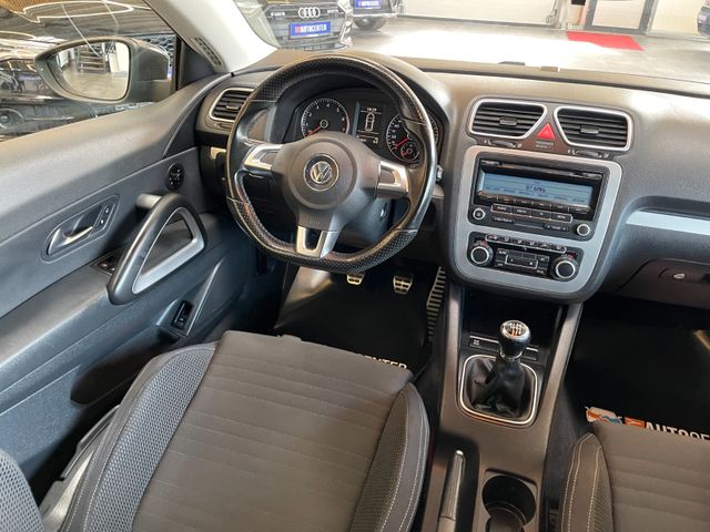 Volkswagen Scirocco 1.4 TSI *KLIMAAUTOMATIK*PDC*SPORTSITZE