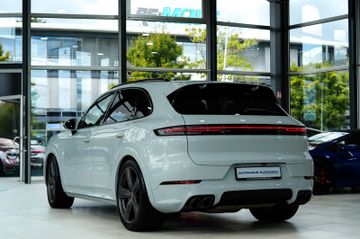 Porsche Cayenne - 3