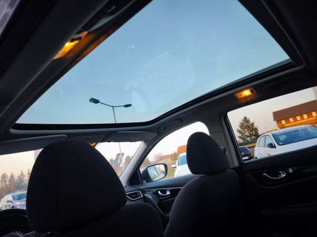 Nissan Qashqai N-Way*AHK*Navi*Kamera*SHZ*Panorama*