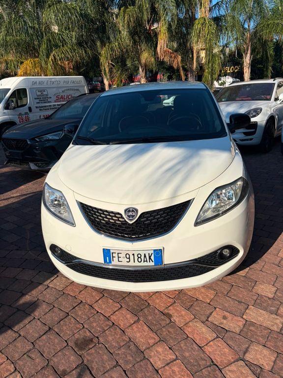 Image of Lancia Ypsilon