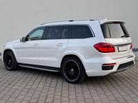 Mercedes-Benz GL 350 D 4MATIC"AMG"-Designo-7Sitze/Pano/AHK TOP