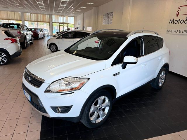 Ford Kuga 2.0 TDCi 163 CV 4WD Titanium-SUPER PRO