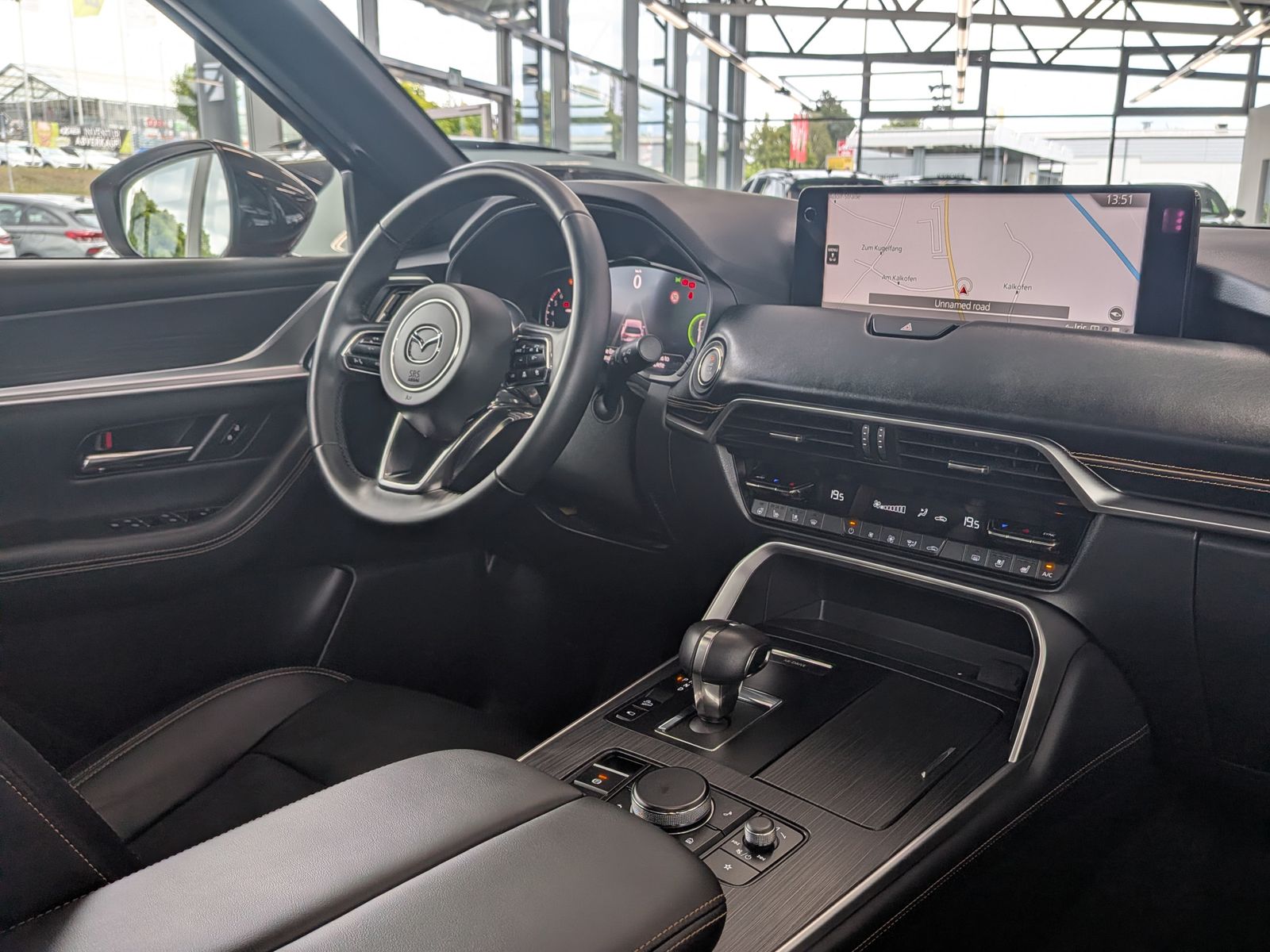 Fahrzeugabbildung Mazda CX-60  e-SKYACTIV-D254 HOMURA+ AWD Pano HUD Bose
