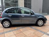 Citroën C3 1.4 Exclusive/1.Hand/Tüv u. Insp. Neu !!!!! - Citroën C3 Exclusive mit Benzin-Antrieb