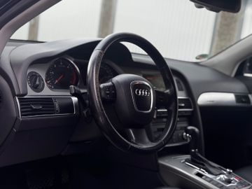 Audi A6 - 12