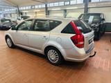 Kia cee'd Sportswagon 1,Hand*AHK*8.fach - Kia aus 2010: Cee D
