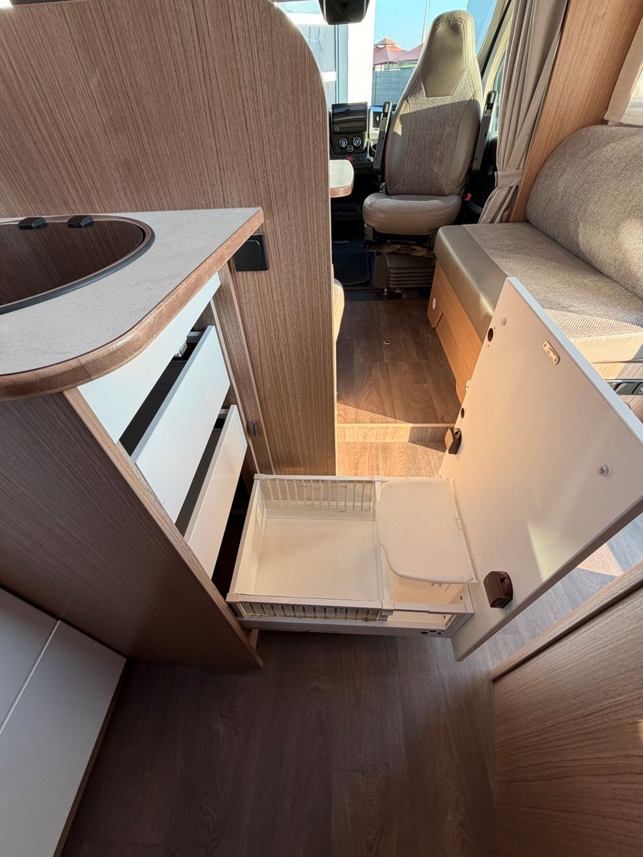 Fahrzeugabbildung Carado T 448