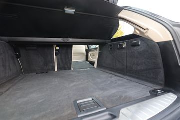 Fahrzeugabbildung BMW 525d touring | LEDER | PANO | AHK | DISTRONIC