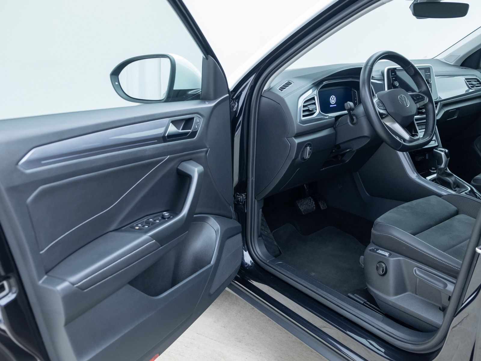 Volkswagen T-Roc - Bild 11
