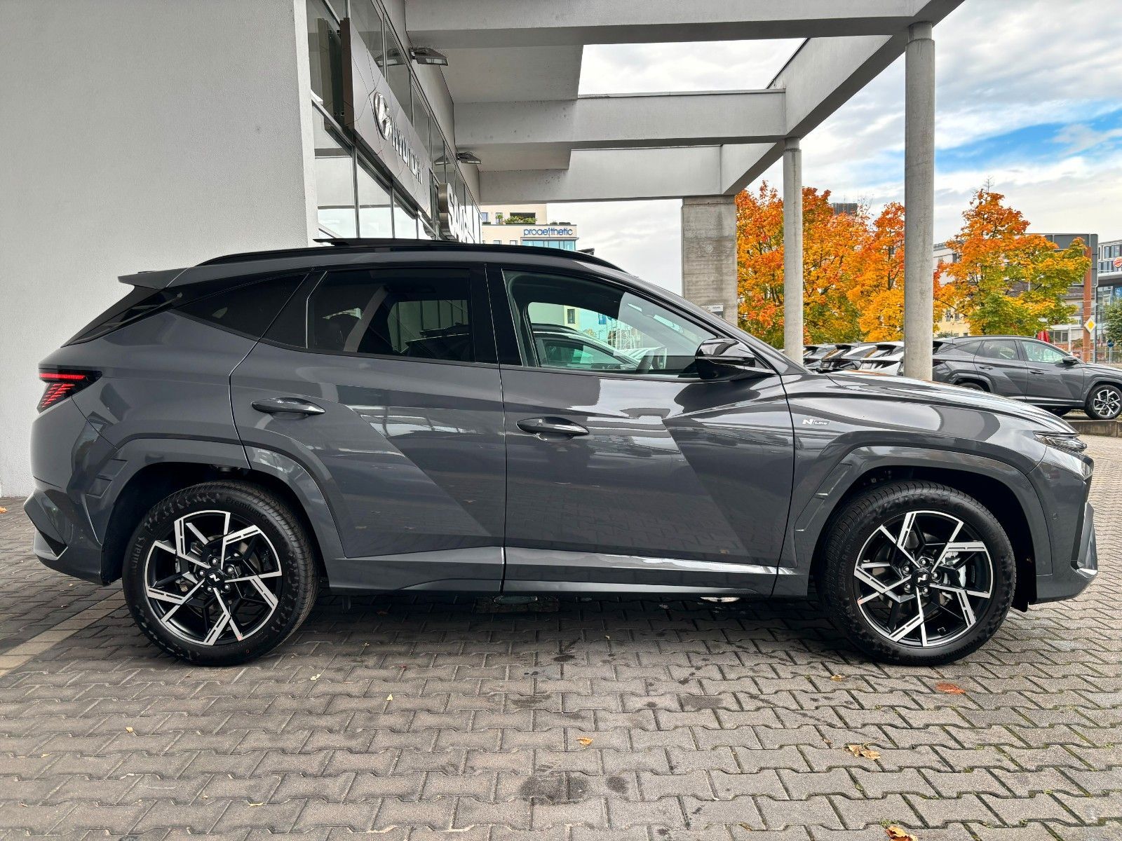 Fahrzeugabbildung Hyundai Tucson 1.6 T-GDI N Line X 360,HUD,KlimaA,LED,SD