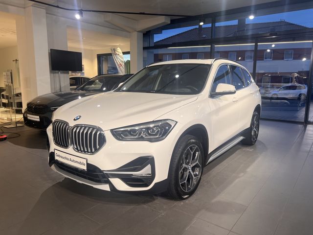 BMW X1 sDrive20i xLine, AHK, Panorama