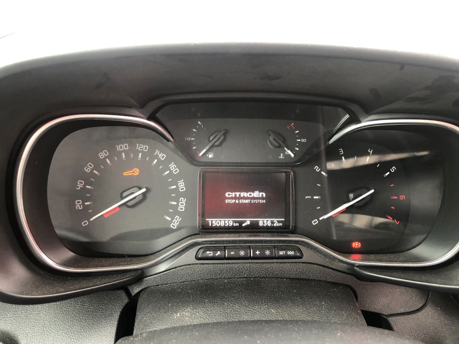 Fahrzeugabbildung Citroën Berlingo Feel M