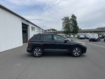 Volkswagen Tiguan - 6