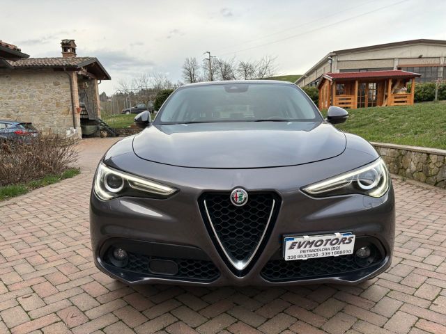 Alfa Romeo Stelvio 2.2 Turbodiesel 210 CV AT8 Q4