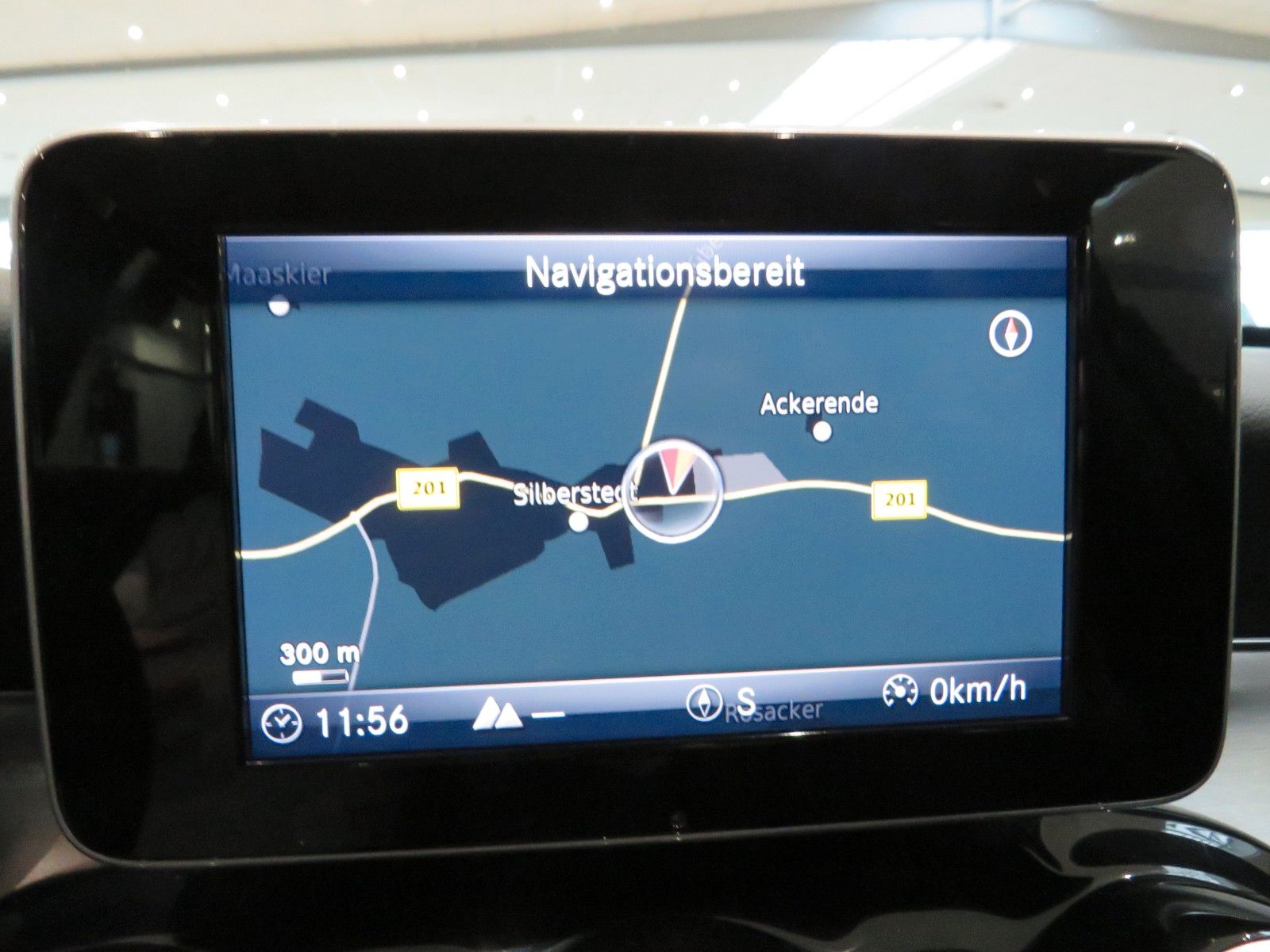 Fahrzeugabbildung Mercedes-Benz C 220 T d*AHK*LED Multi*Fernlicht*Panorama*Toten