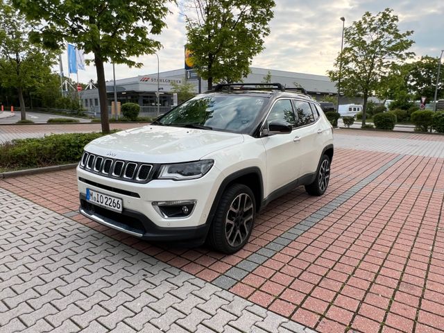 Jeep Compass 2.0 MultiJet Limited 4x4, AHK, Panorama