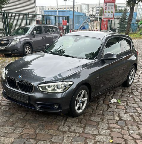 BMW 116d Sport Line,Voll,Keyless,Led,Lennkradheizung