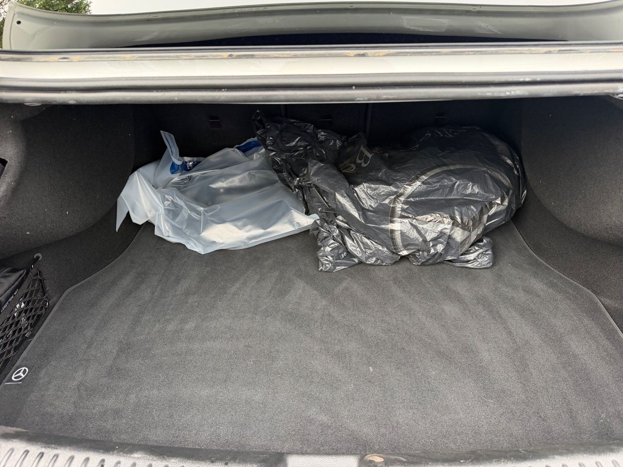 Fahrzeugabbildung Mercedes-Benz CLA 250+ EQ AMG+PANO+NIGHT+MULTIB+MASSAGE+DISTR+