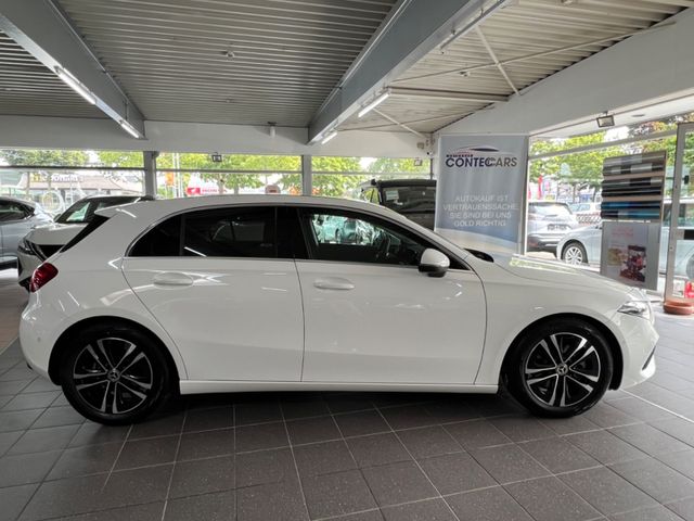 Mercedes-Benz A 180d Progressive Advanced+Direktlenkung+Carbon