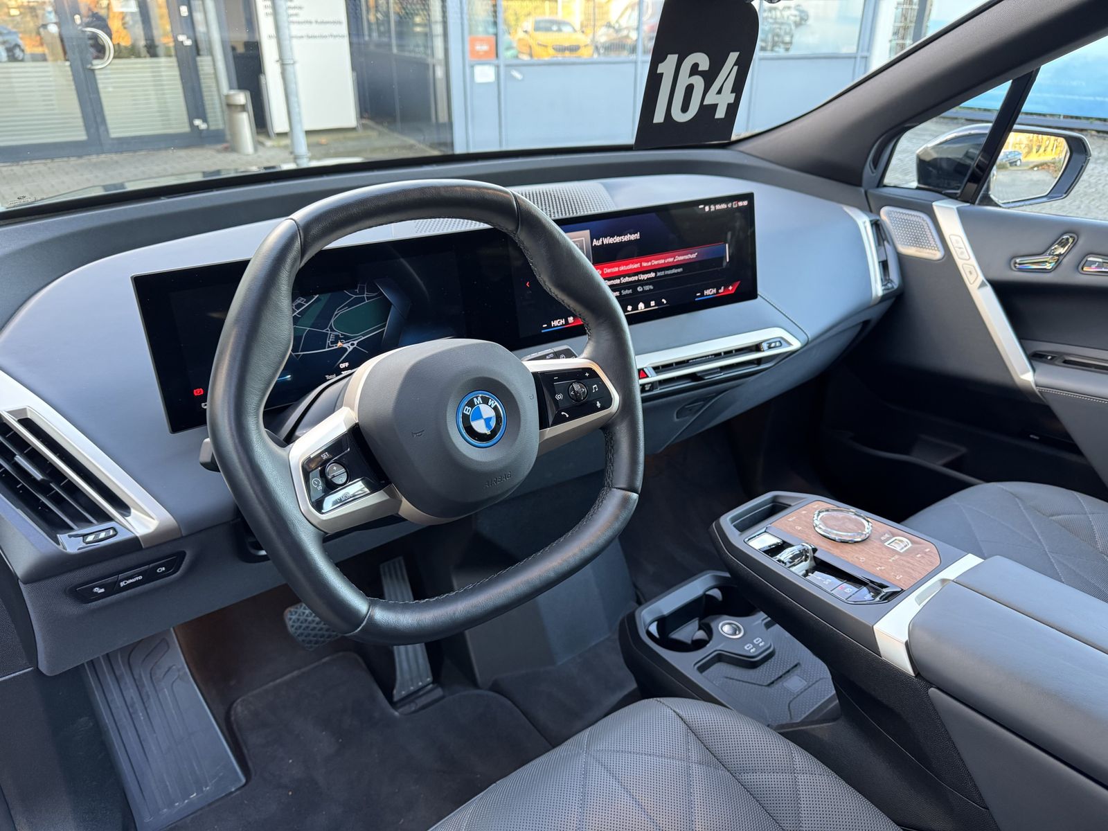 BMW iX - Bild 12