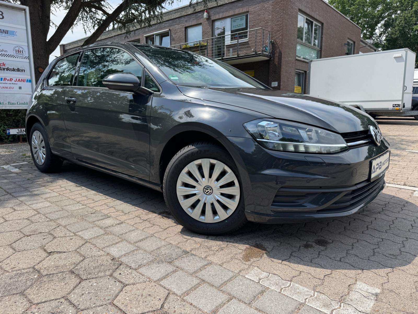 Volkswagen GOLF VII 1.0 TSI OPF SITZHZG. PDC SCHECKH.1.HAND