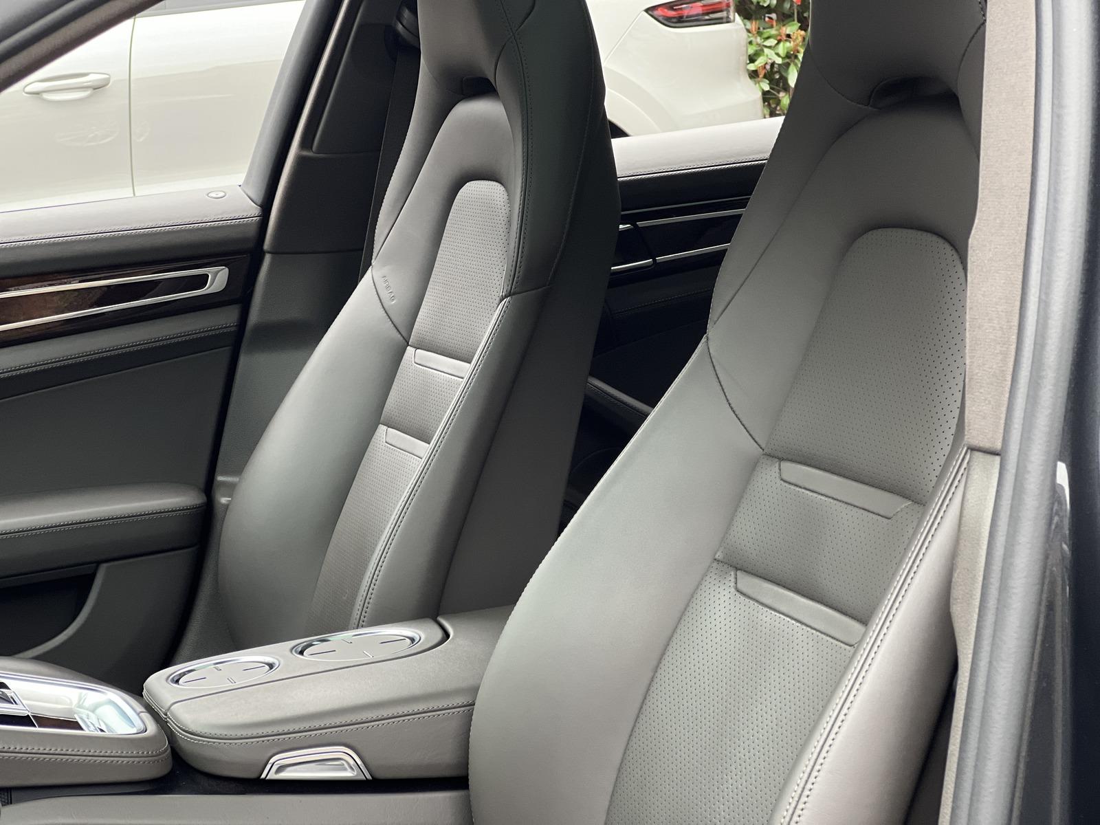 Porsche Panamera 4S *1.HAND*PANORAMA*KOMFORTZUGANG*BOSE*