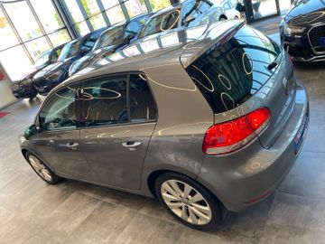 Volkswagen Golf VI Team *TEMPOMAT*SZHZ*KLIMA*PDC*