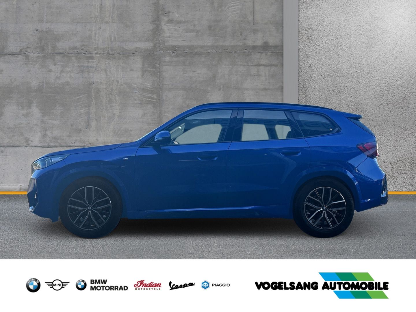 Fahrzeugabbildung BMW X1 sDrive18d,M Sport,Anhängerk.,HeadUp,Rückfahrk
