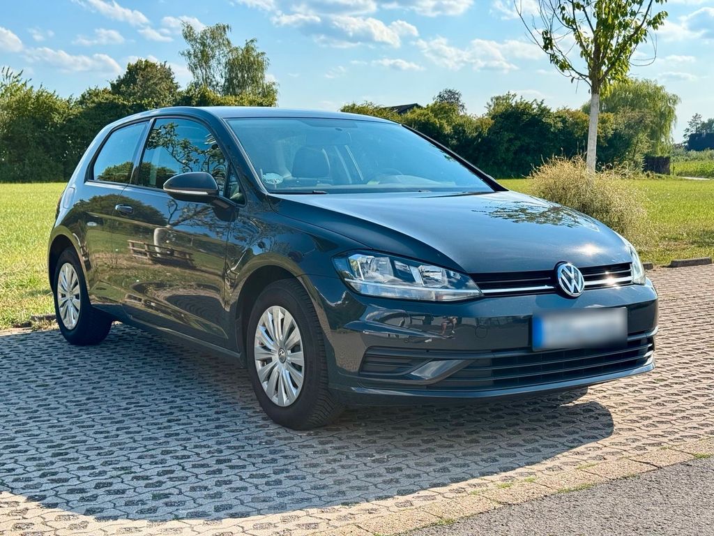Image of Volkswagen Golf