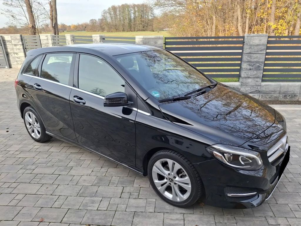 Image of Mercedes-Benz B 200