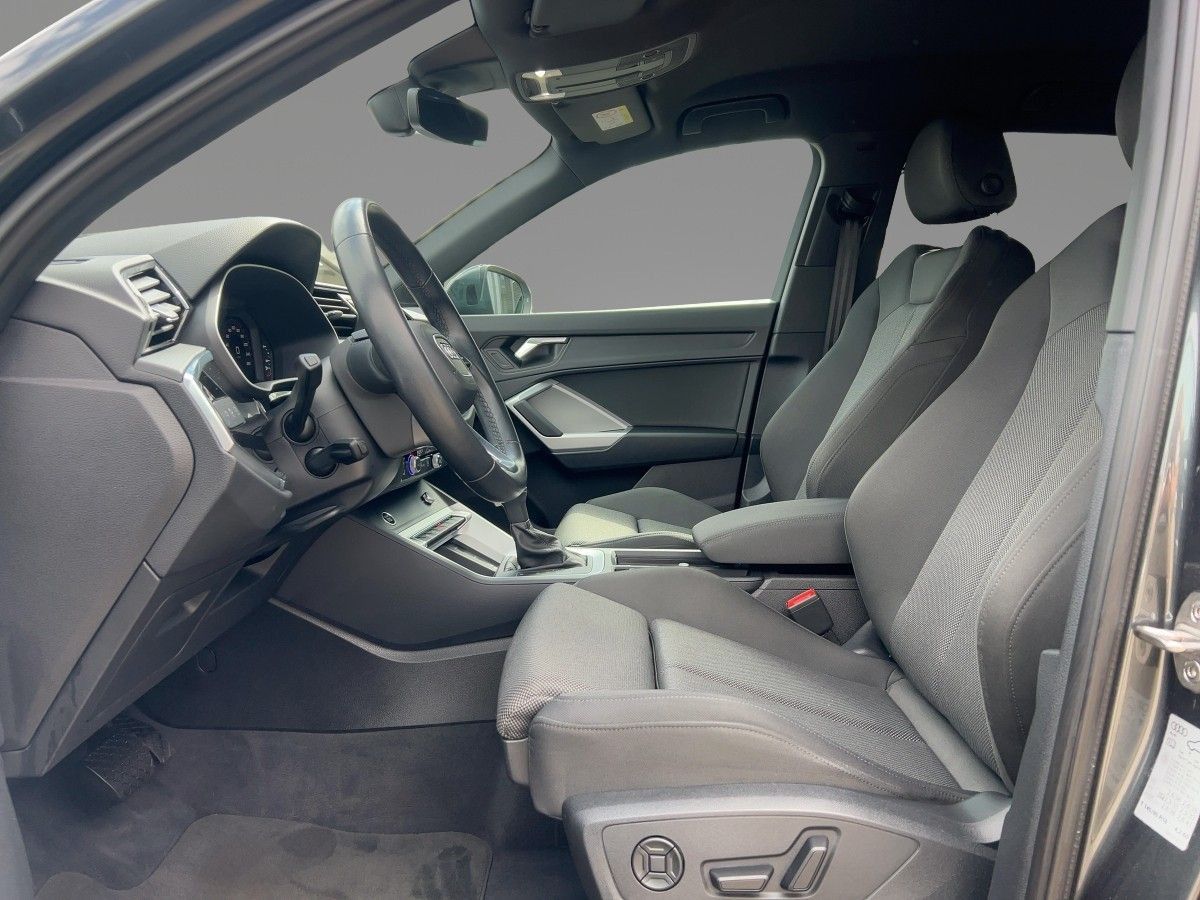 Audi Q3 40 TFSI S line quattro S tronic Navi LED virt foto 8